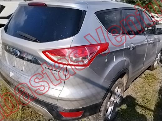 FORD ESCAPE 2014, foto 5 de 19