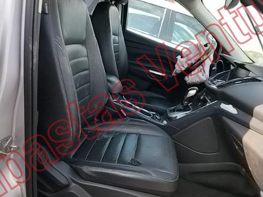 FORD ESCAPE 2014, foto 12 de 19