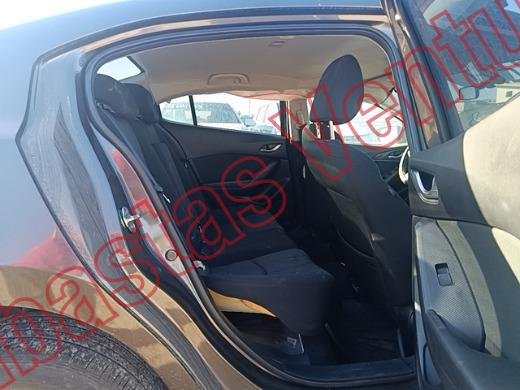 MAZDA MAZDA 3 2016, foto 13 de 19
