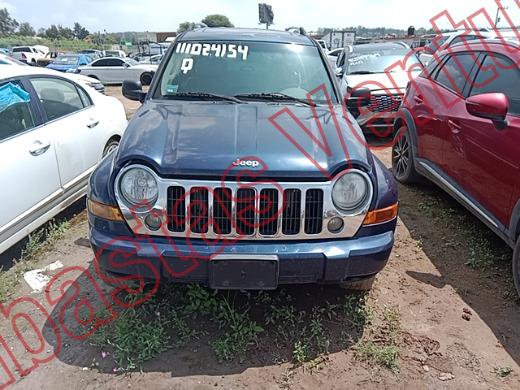 JEEP LIBERTY 2007, foto 2 de 19