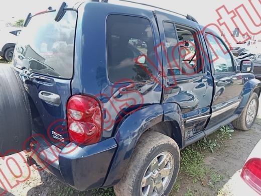 JEEP LIBERTY 2007, foto 5 de 19