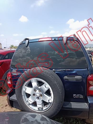 JEEP LIBERTY 2007, foto 6 de 19