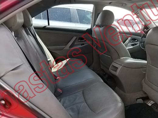 TOYOTA CAMRY 2010, foto 13 de 19