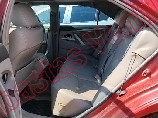 TOYOTA CAMRY 2010, foto 16 de 19