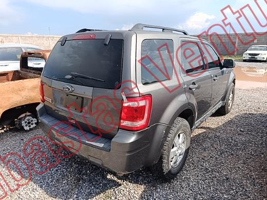FORD ESCAPE 2012, foto 5 de 19