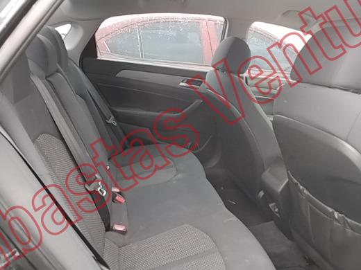 HYUNDAI SONATA 2018, foto 13 de 19