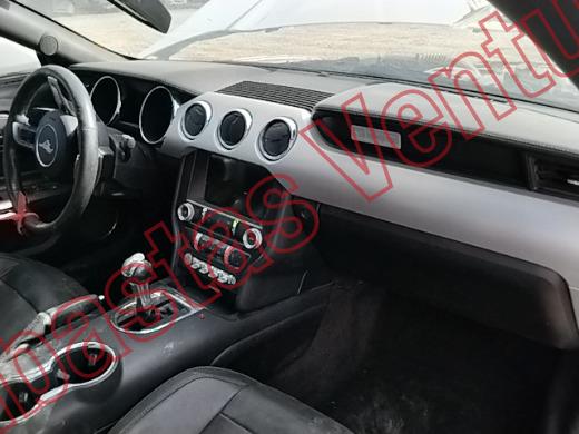 FORD MUSTANG 2017, foto 14 de 19