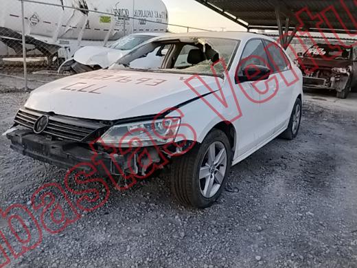 VOLKSWAGEN JETTA 2013, foto 1 de 19