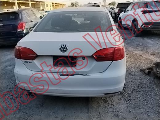 VOLKSWAGEN JETTA 2013, foto 6 de 19