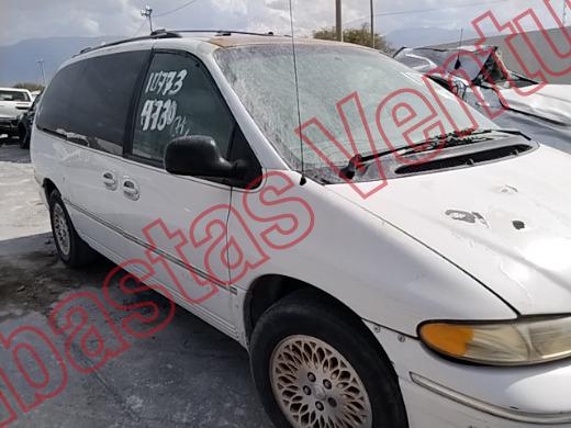 CHRYSLER TOWN AND COUNTRY 1996, foto 4 de 19