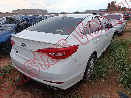 HYUNDAI SONATA 2015, foto 5 de 19