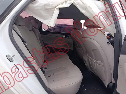 HYUNDAI SONATA 2015, foto 13 de 19