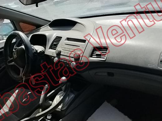 HONDA CIVIC 2010, foto 14 de 19