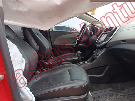 CHEVROLET SONIC 2017, foto 12 de 19