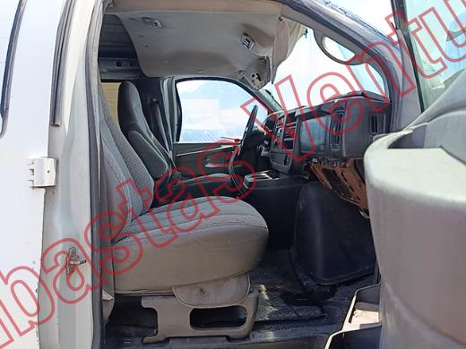 CHEVROLET EXPRESS  2009, foto 12 de 19