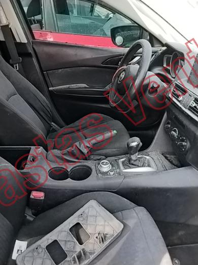 MAZDA MAZDA 3 2014, foto 12 de 19