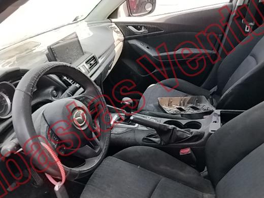MAZDA MAZDA 3 2014, foto 17 de 19