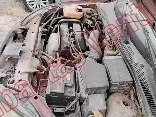 FORD FOCUS 2003, foto 9 de 19