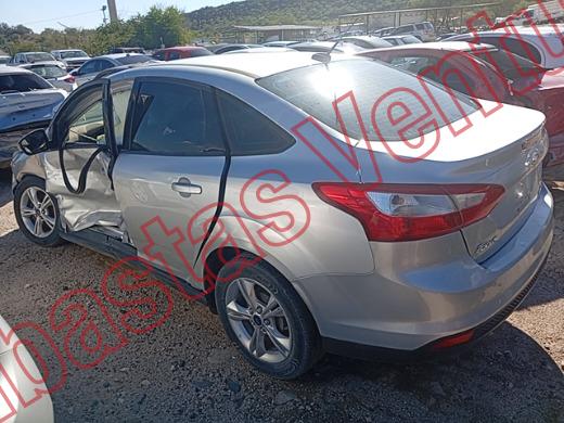 FORD FOCUS 2013, foto 8 de 19