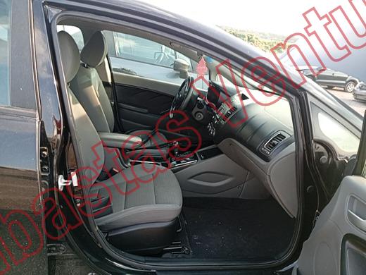 KIA FORTE   2017, foto 12 de 19