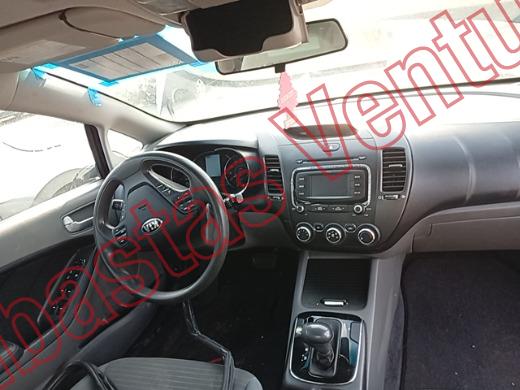 KIA FORTE   2017, foto 14 de 19