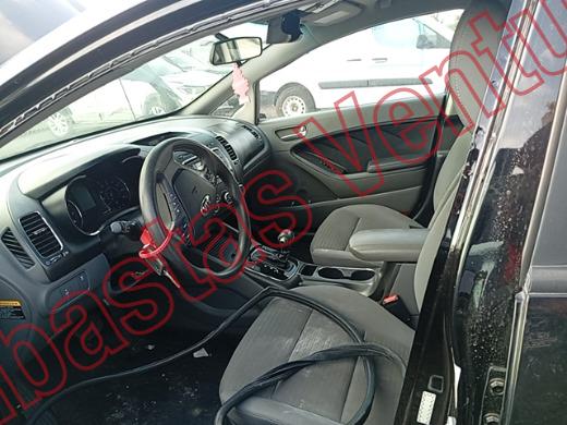KIA FORTE   2017, foto 17 de 19