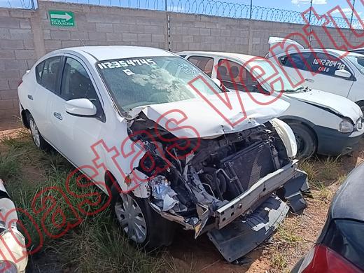 NISSAN VERSA 2015, foto 3 de 19