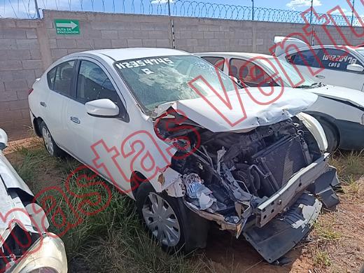 NISSAN VERSA 2015, foto 4 de 19