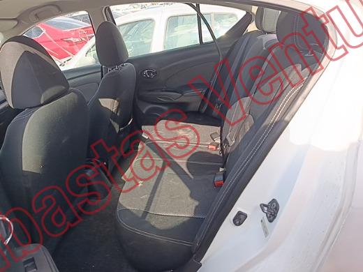 NISSAN VERSA 2015, foto 16 de 19