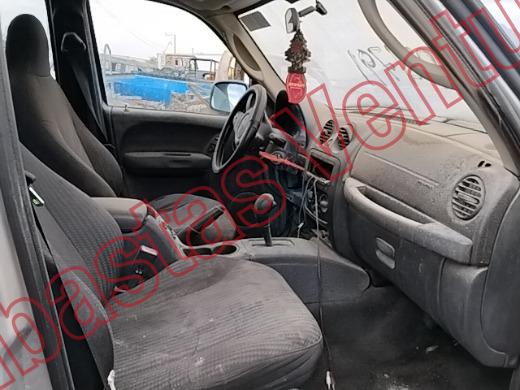 JEEP LIBERTY 2004, foto 12 de 19