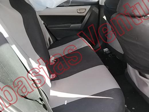 TOYOTA COROLLA 2015, foto 13 de 19
