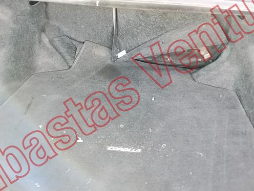 TOYOTA COROLLA 2015, foto 15 de 19