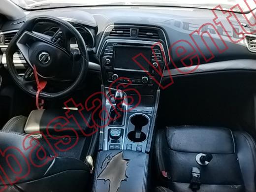 NISSAN MAXIMA 2018, foto 14 de 19