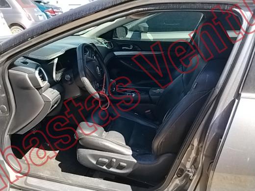 NISSAN MAXIMA 2018, foto 17 de 19
