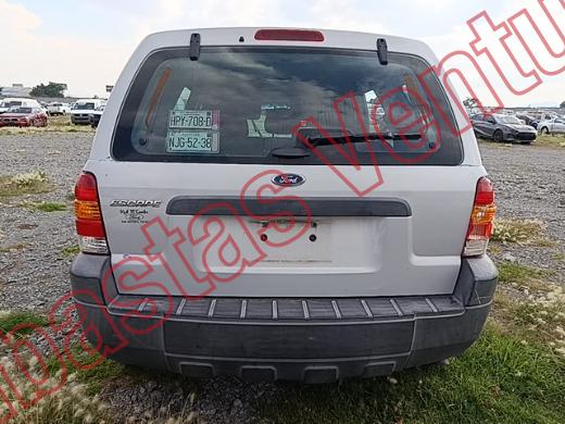 FORD ESCAPE 2007, foto 6 de 19