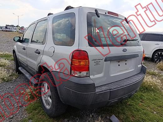 FORD ESCAPE 2007, foto 7 de 19