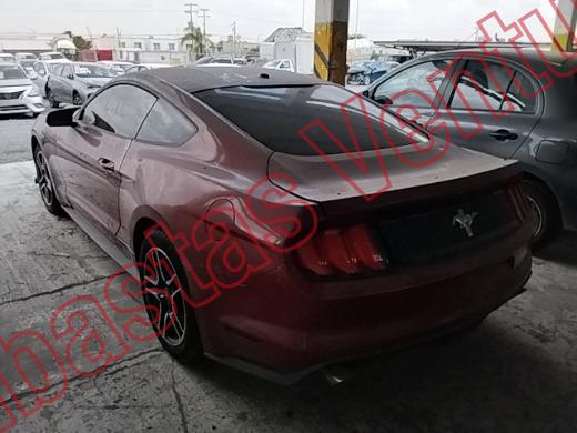 FORD MUSTANG 2018, foto 7 de 19
