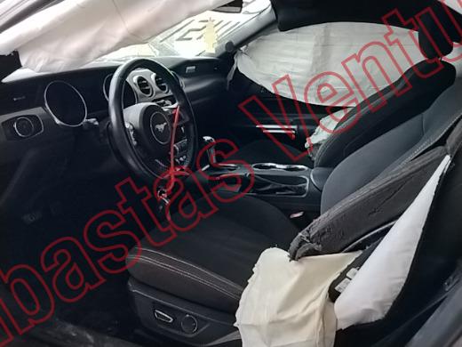 FORD MUSTANG 2018, foto 16 de 19