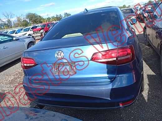 VOLKSWAGEN JETTA 2017, foto 6 de 19