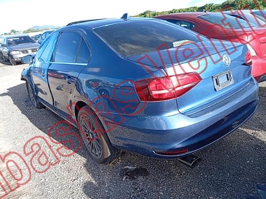 VOLKSWAGEN JETTA 2017, foto 7 de 19