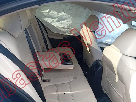VOLKSWAGEN JETTA 2017, foto 13 de 19