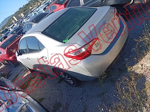 TOYOTA COROLLA 2015, foto 8 de 19