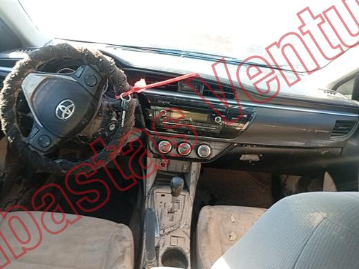 TOYOTA COROLLA 2015, foto 14 de 19
