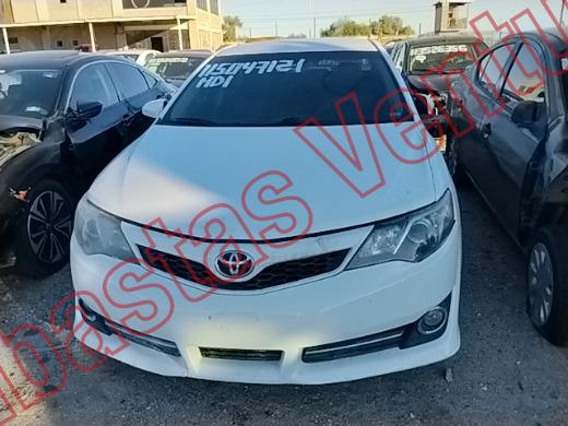 TOYOTA CAMRY 2012, foto 2 de 19