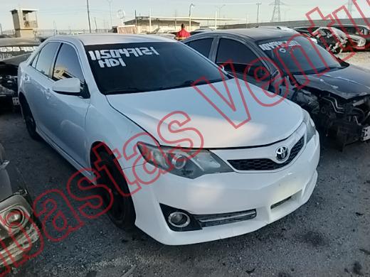 TOYOTA CAMRY 2012, foto 3 de 19
