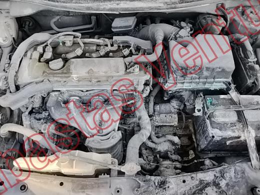 TOYOTA CAMRY 2012, foto 10 de 19