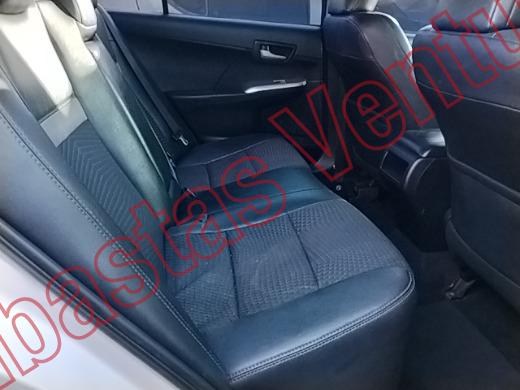 TOYOTA CAMRY 2012, foto 13 de 19