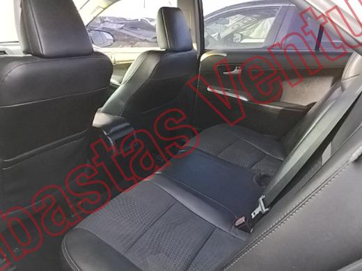 TOYOTA CAMRY 2012, foto 16 de 19