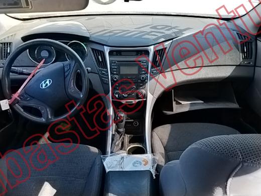 HYUNDAI SONATA 2012, foto 14 de 19