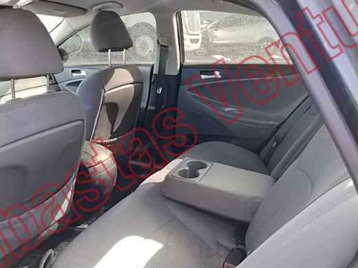 HYUNDAI SONATA 2012, foto 16 de 19